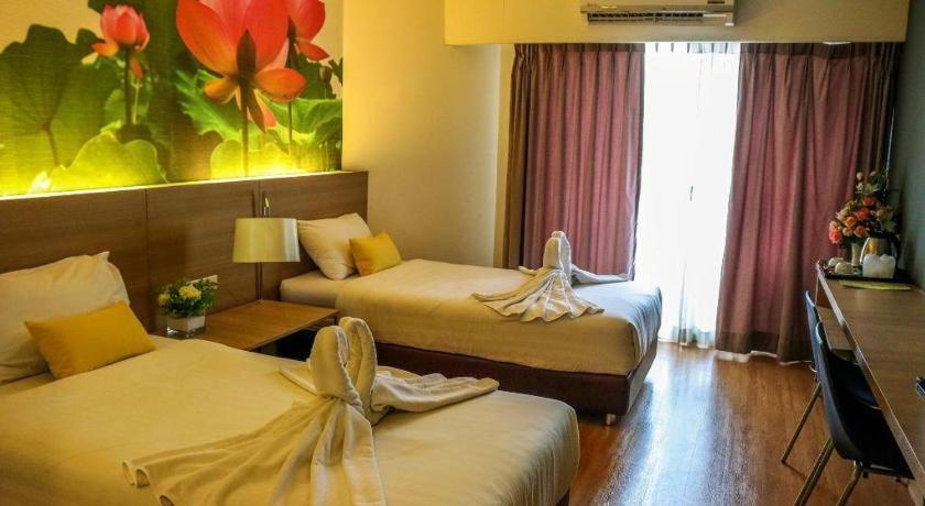 Dluxx Thammasat Hotel Pathum Thani Eksteriør billede